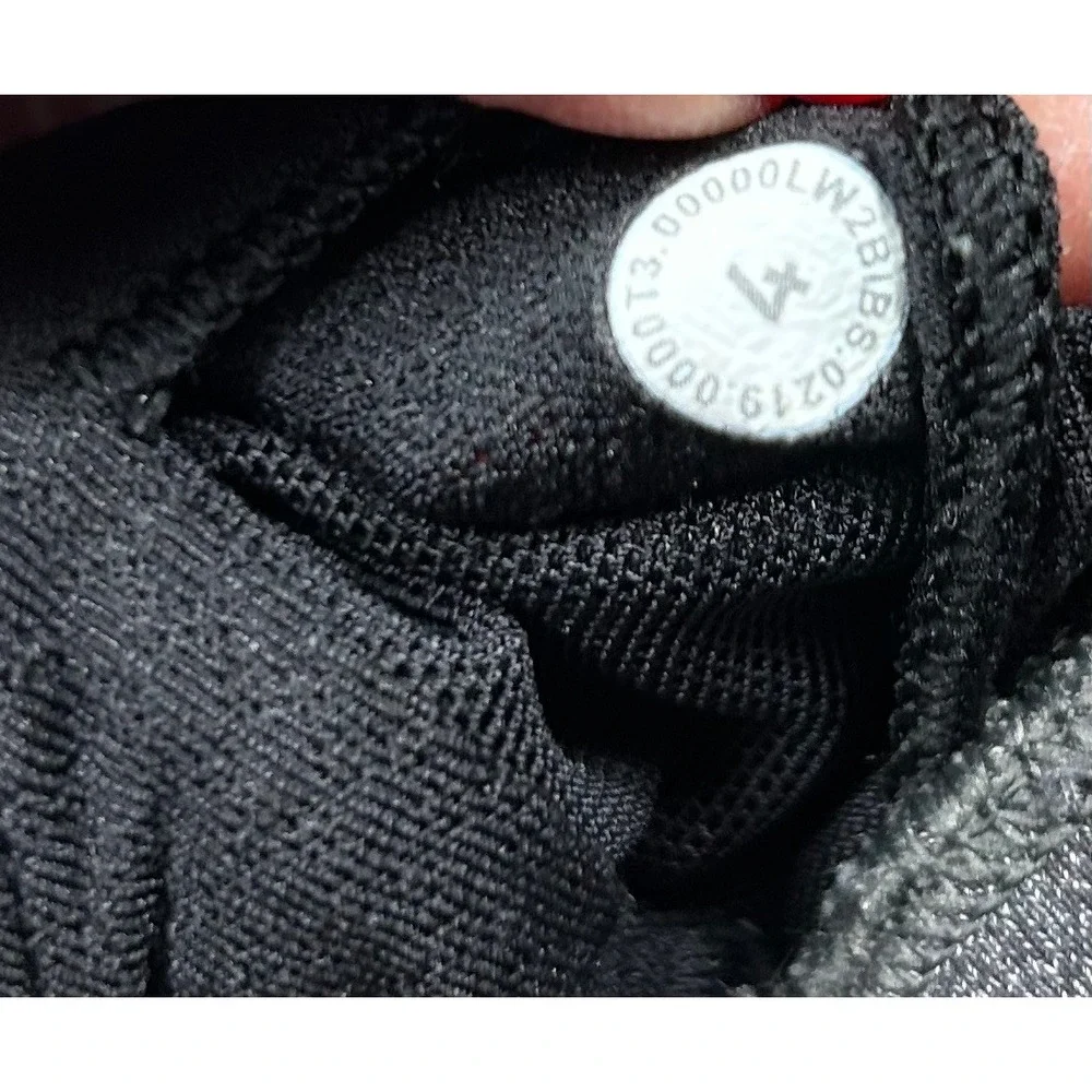 Lululemon Workout Set/3 Womens 4 Tank Top Sports Bra Capri Leggings Gym Athletic